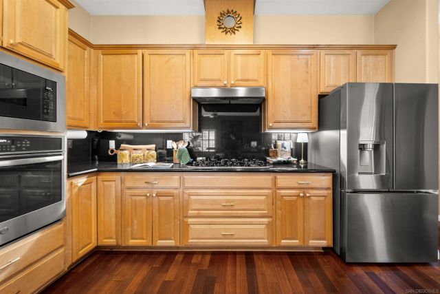 8812 Diamondback Dr., Santee, CA 92071