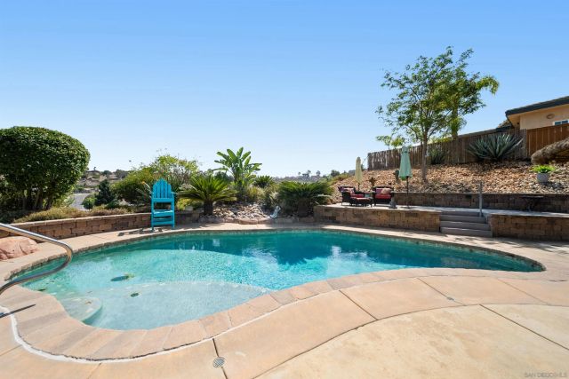 8812 Diamondback Dr., Santee, CA 92071