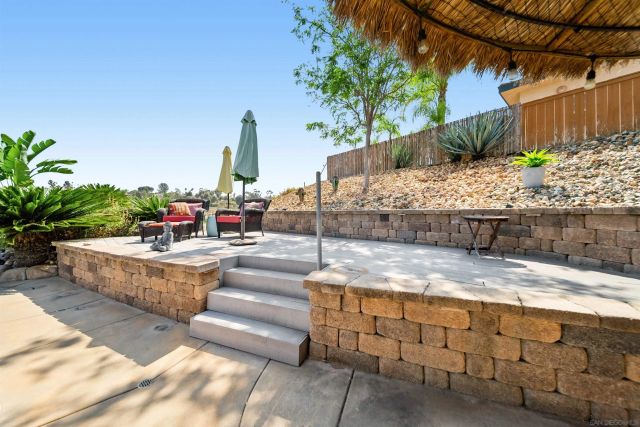 8812 Diamondback Dr., Santee, CA 92071