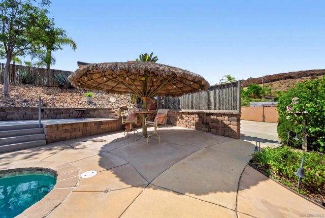 8812 Diamondback Dr., Santee, CA 92071