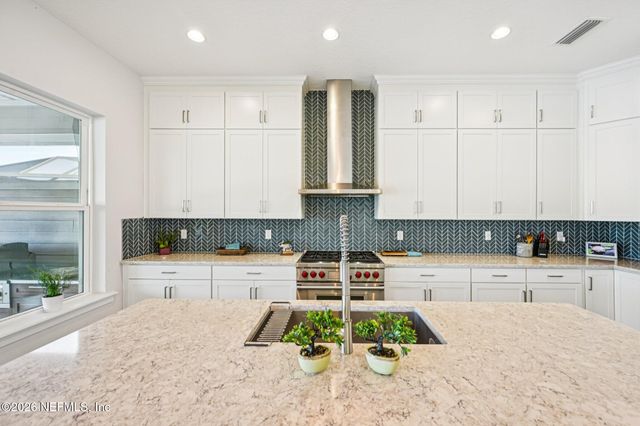 290 HONEY BLOSSOM Road, St. Johns, FL 32259