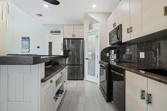 8029 Beluche Drive, Galveston, TX 77551