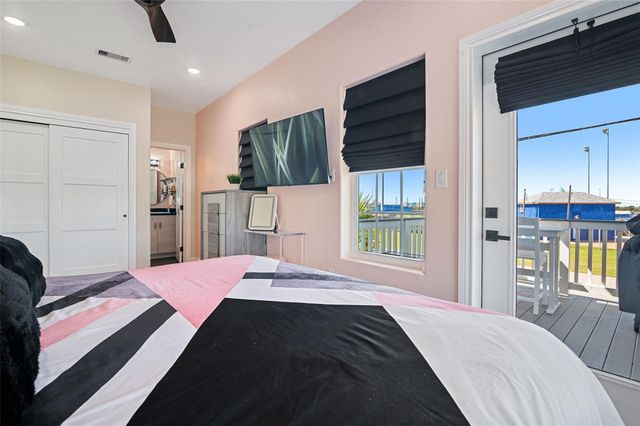 8029 Beluche Drive, Galveston, TX 77551