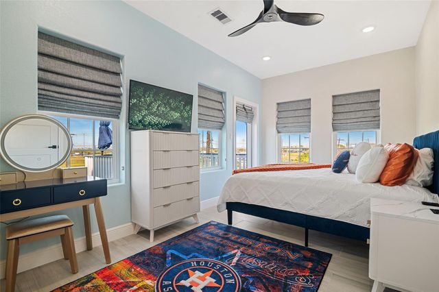 8029 Beluche Drive, Galveston, TX 77551