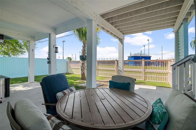 8029 Beluche Drive, Galveston, TX 77551
