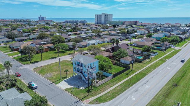 8029 Beluche Drive, Galveston, TX 77551