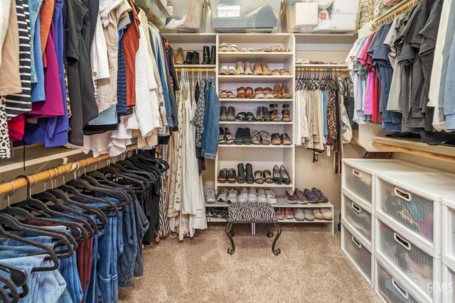 405 Copinsay Court, Bakersfield, CA 93312