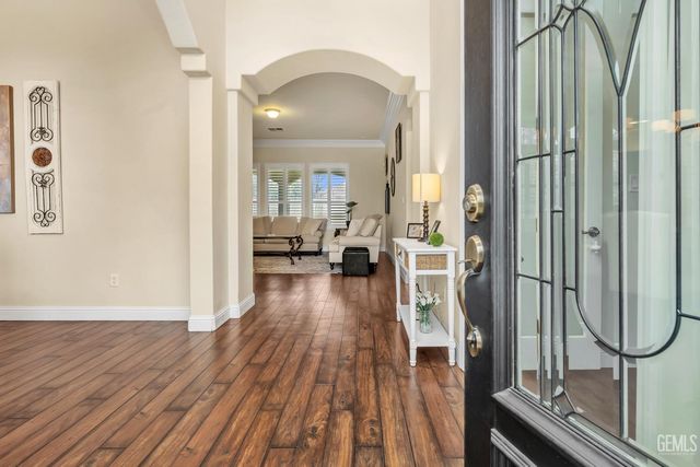 405 Copinsay Court, Bakersfield, CA 93312