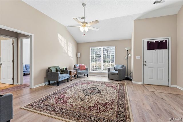 3240 44th E, Tuscaloosa, AL 35405