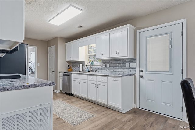 3240 44th E, Tuscaloosa, AL 35405