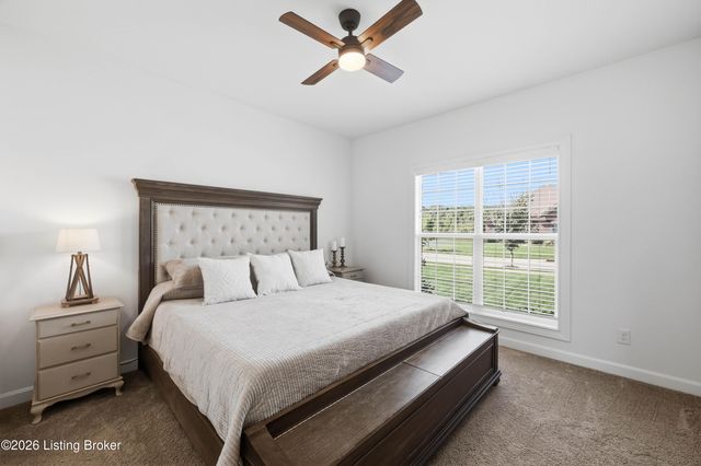 16123 Cumberland Lake Cir, Louisville, KY 40245