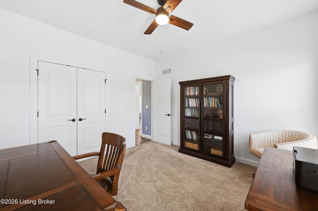 16123 Cumberland Lake Cir, Louisville, KY 40245
