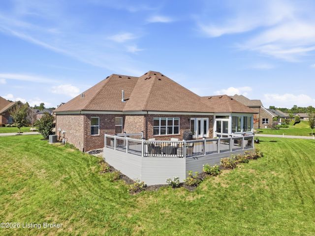 16123 Cumberland Lake Cir, Louisville, KY 40245
