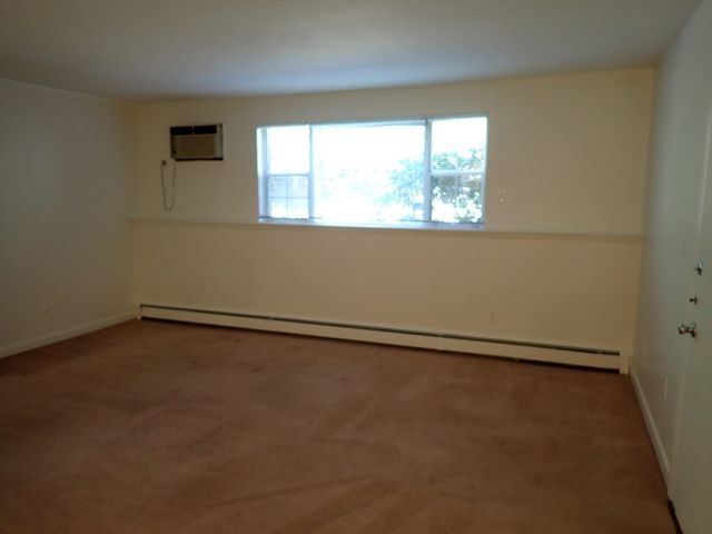 51 Jacqueline Road 3, Waltham, MA 02452