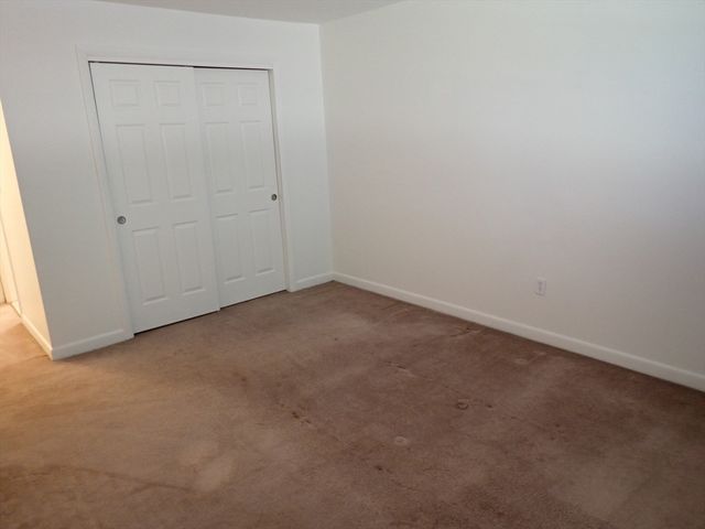 51 Jacqueline Road 3, Waltham, MA 02452