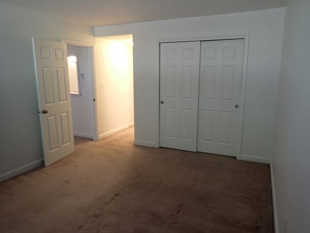 51 Jacqueline Road 3, Waltham, MA 02452