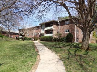 51 Jacqueline Road 3, Waltham, MA 02452