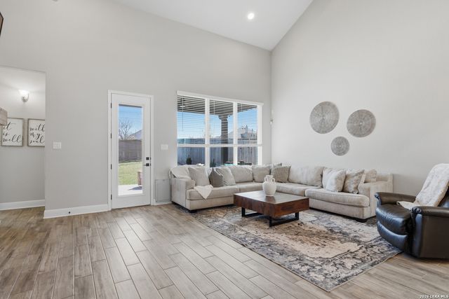 28920 Windlesham Way, San Antonio, TX 78260