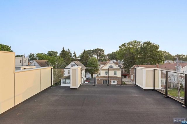 59 Lincoln Avenue, Cliffside Park, NJ 07010