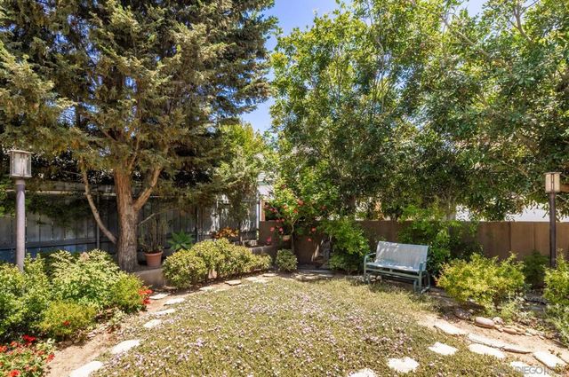 2247 El Amigo Rd, Del Mar, CA 92014