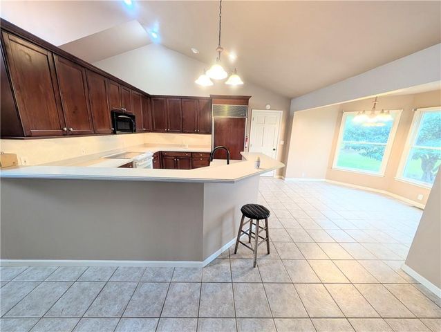 2661 Nebraska Road, Laharpe, KS 66751