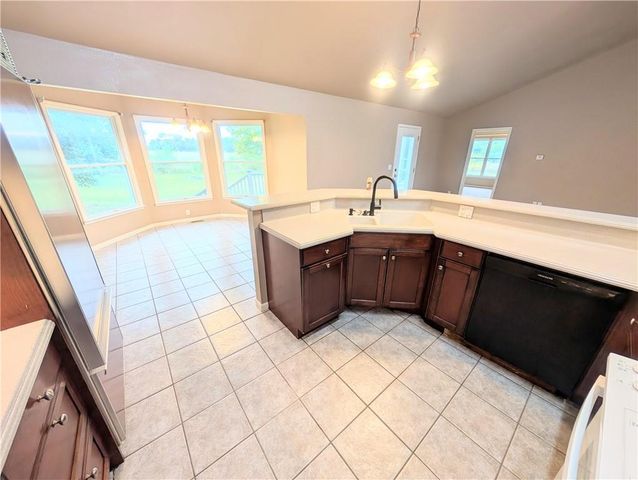 2661 Nebraska Road, Laharpe, KS 66751