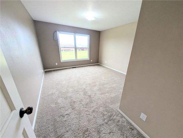 2661 Nebraska Road, Laharpe, KS 66751