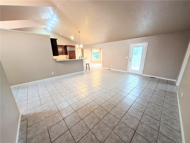 2661 Nebraska Road, Laharpe, KS 66751