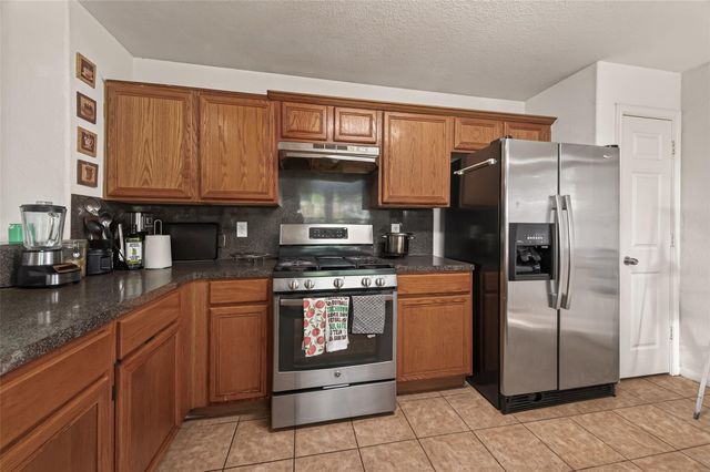 11916 Palmsprings Drive, Houston, TX 77034