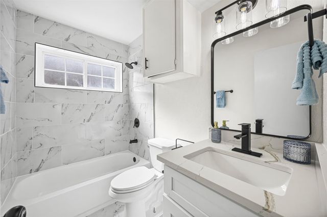 3107 Southern Hills Drive, Missouri City, TX 77459