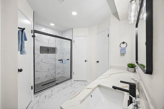 3107 Southern Hills Drive, Missouri City, TX 77459