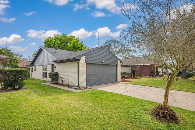 3107 Southern Hills Drive, Missouri City, TX 77459