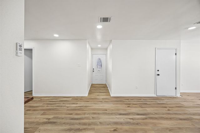 3107 Southern Hills Drive, Missouri City, TX 77459