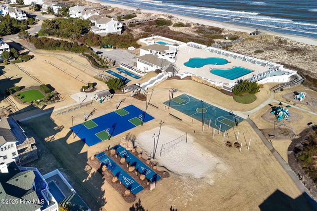 1037 Hampton Street, Corolla, NC 27927