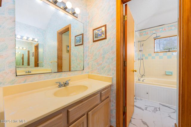 1037 Hampton Street, Corolla, NC 27927