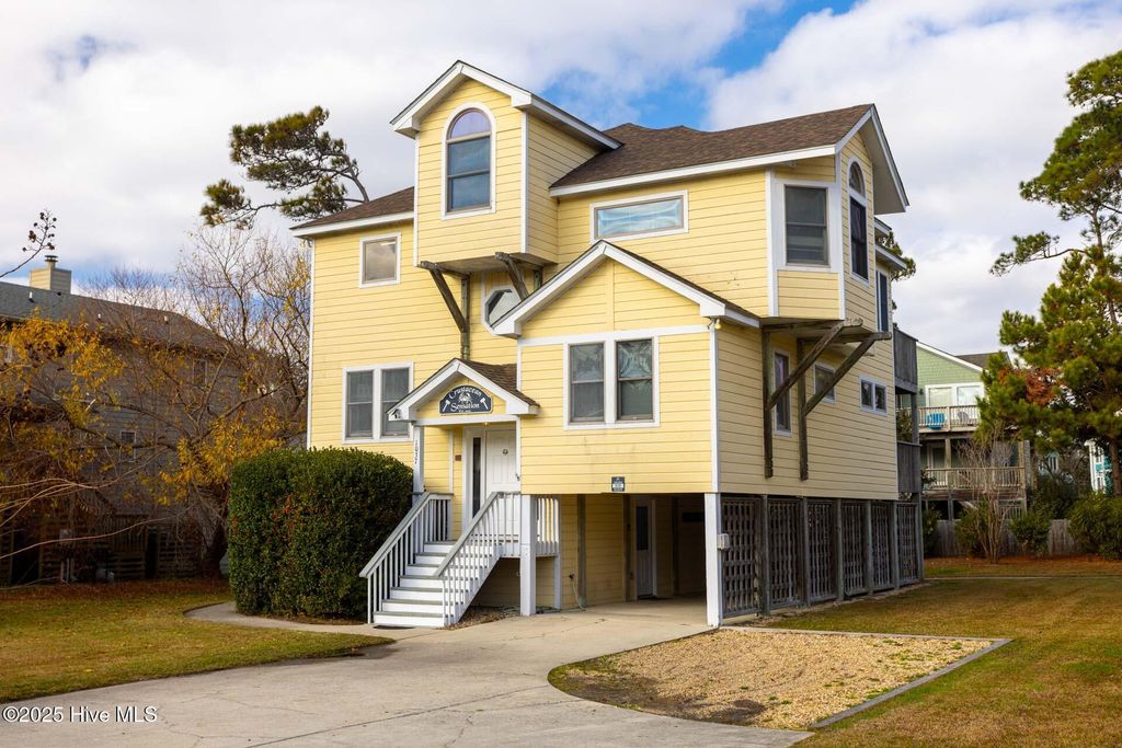 1037 Hampton Street, Corolla, NC 27927