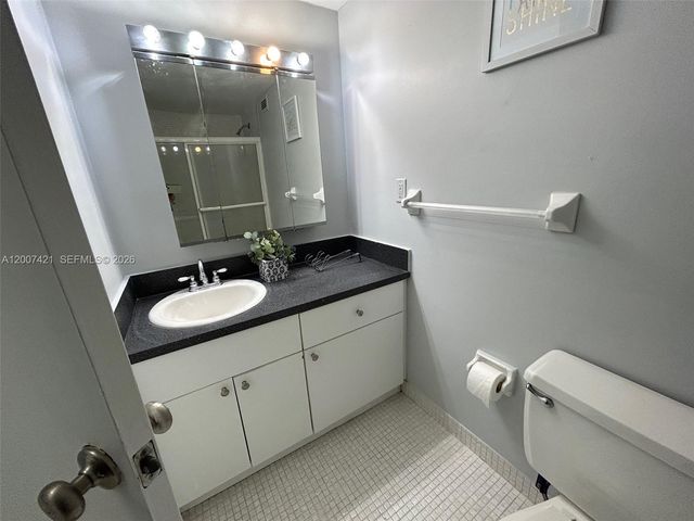 2899 Collins Ave 1040, Miami Beach, FL 33140