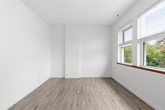 790 Highland Ave, Carnegie, PA 15106