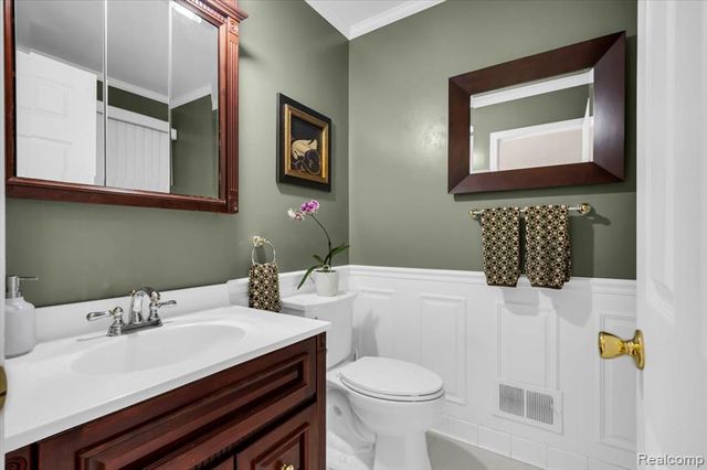 28046 Dowland Court, Warren, MI 48092