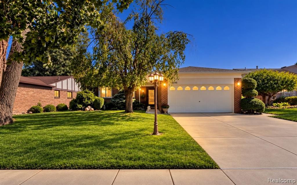 28046 Dowland Court, Warren, MI 48092