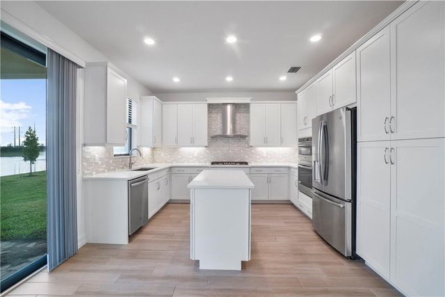 8755 Grand Prix Lane, Boynton Beach, FL 33472