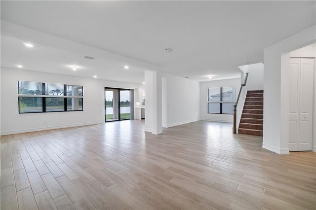 8755 Grand Prix Lane, Boynton Beach, FL 33472