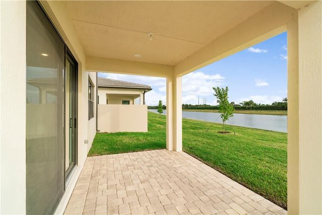 8755 Grand Prix Lane, Boynton Beach, FL 33472