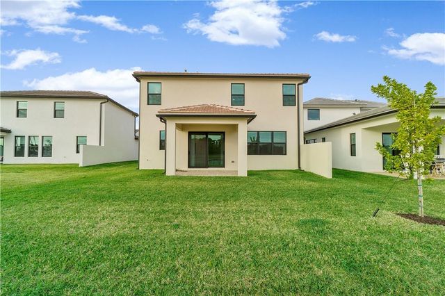 8755 Grand Prix Lane, Boynton Beach, FL 33472