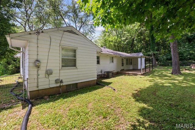 1737 Parker Road A, St Louis, MO 63138