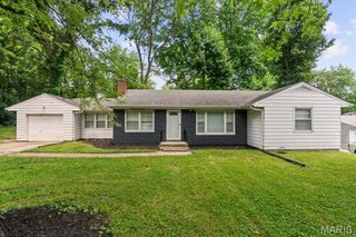 1737 Parker Road A, St Louis, MO 63138