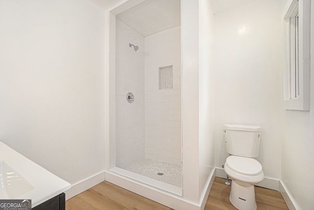 2825 Baker Ridge Drive NW, Atlanta, GA 30318