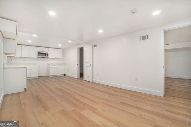 2825 Baker Ridge Drive NW, Atlanta, GA 30318