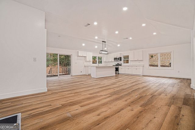 2825 Baker Ridge Drive NW, Atlanta, GA 30318