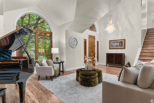 1675 E PRESCOTT DR, Sandy, UT 84092